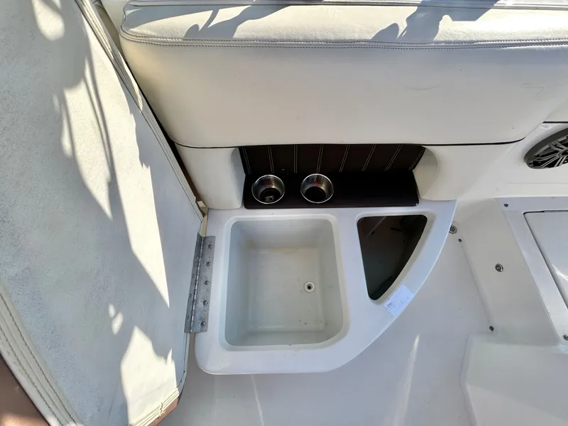 Slide: The Image of Cobalt 24SD 2013 - 56