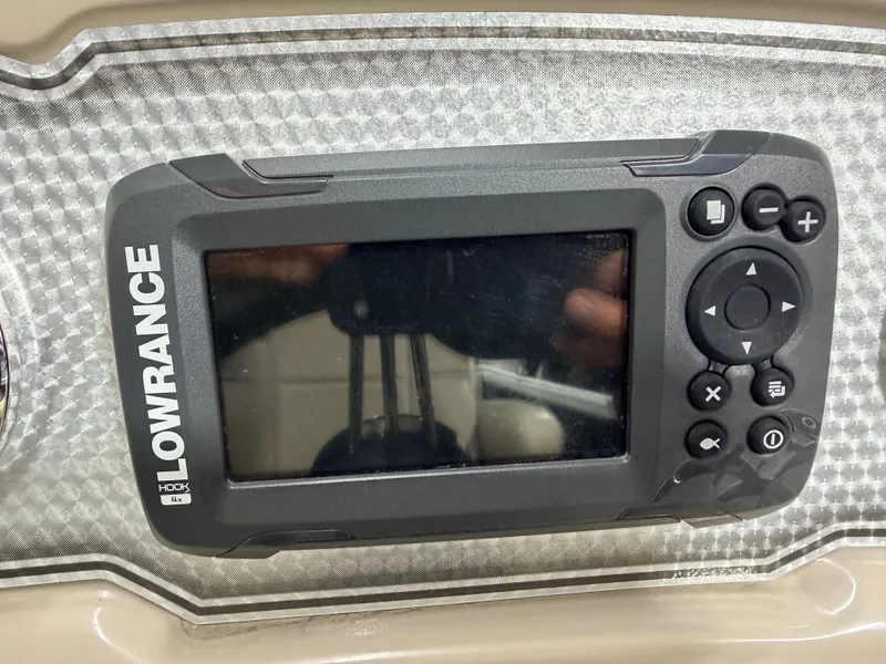 Slide: The Image of Premier 220 SunSpree 2018 - 25