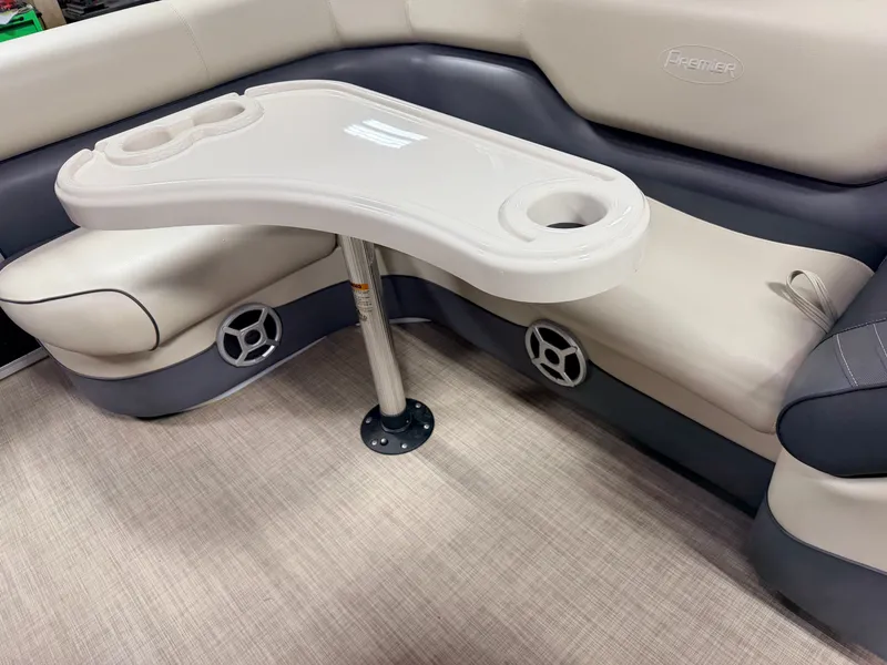 Slide: The Image of Premier 220 SunSpree 2018 - 34