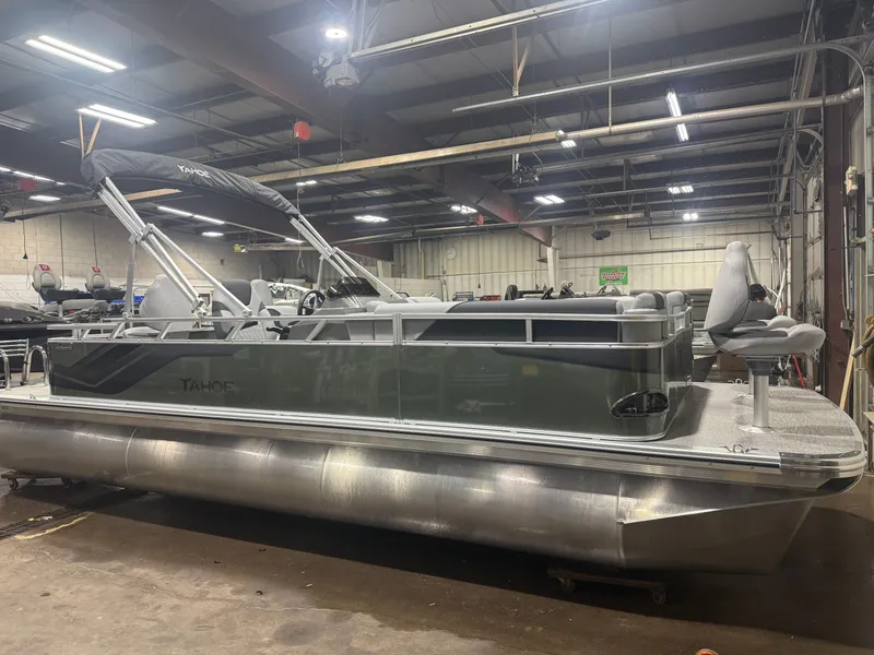 Slide: The Image of Tahoe Sport 23E80 Fish & Cruise Pontoon & Honda 4-Stroke EFI 2026 - 49