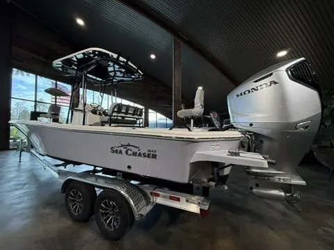 Slide: The Image of Sea Chaser 26 LX 2026 - 30