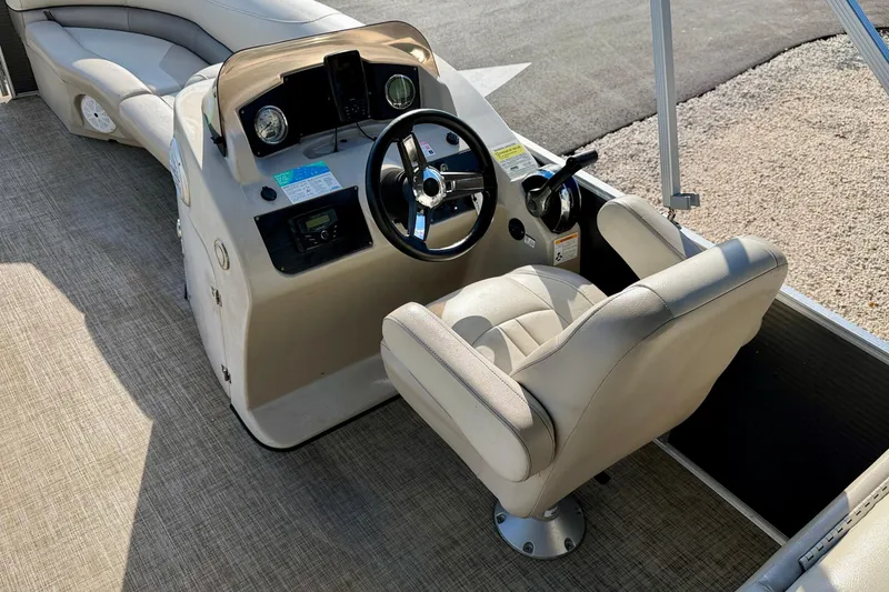 Slide: The Image of Dashboard of 2022 Cypress Cay Seabreeze 232 showing battery voltage and RPM. - 18