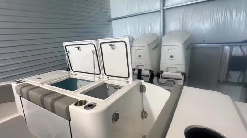 Slide: The Image of 2025 Cape Horn 47 - Image 10 - 10