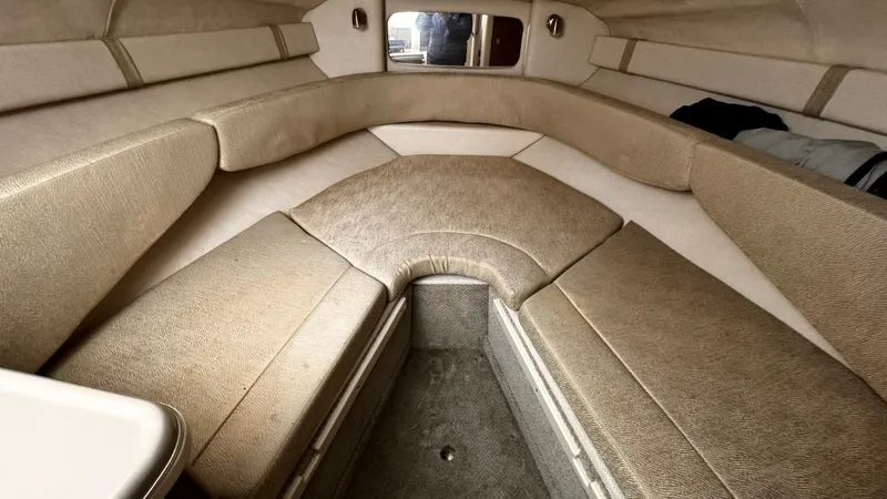 Slide: The Image of Sea Ray 240 Sundancer 2008 - 9