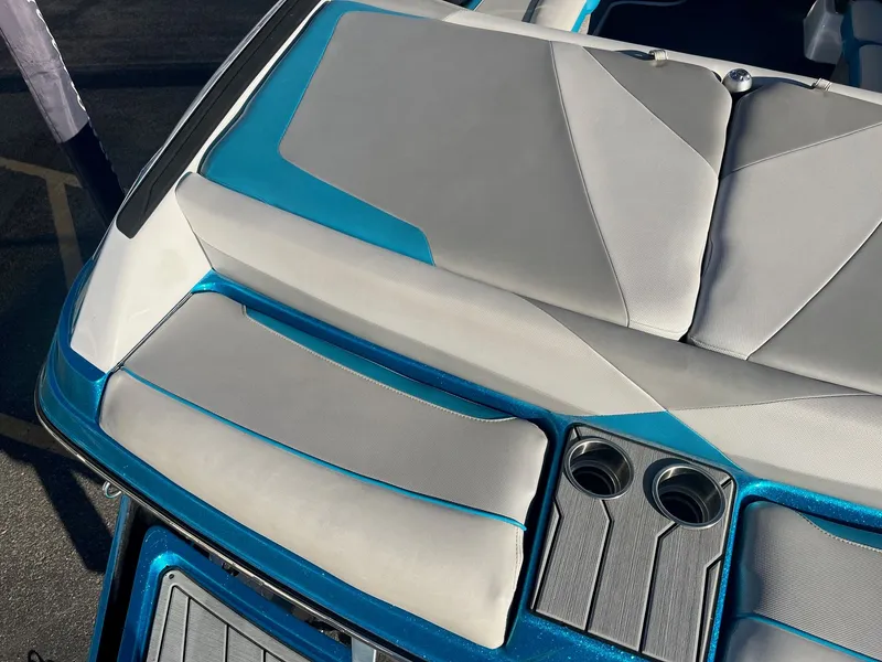 Slide: The Image of Malibu Wakesetter 23 LSV 2017 - 16