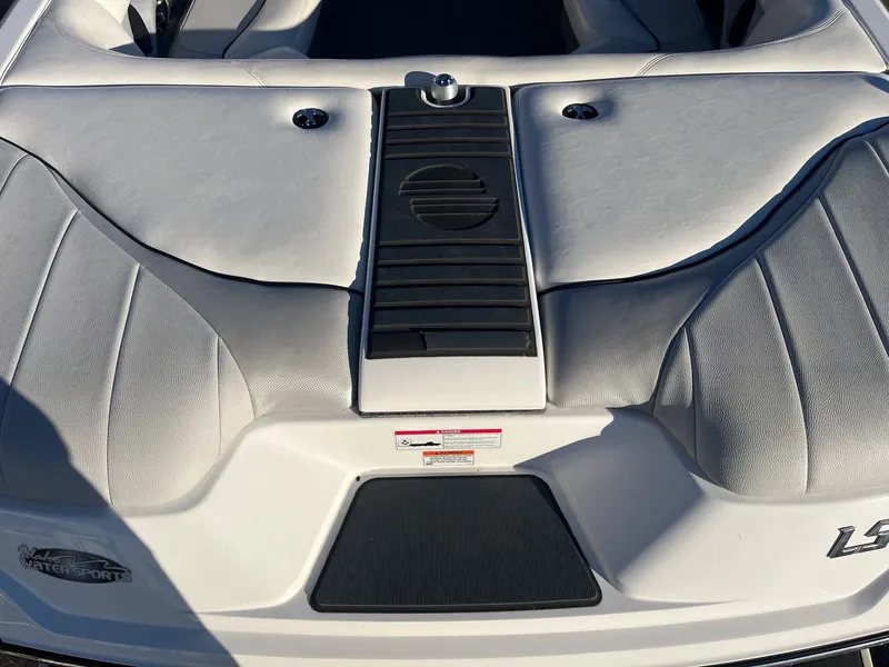 Slide: The Image of Malibu Sunscape 23 LSV 2008 - 14