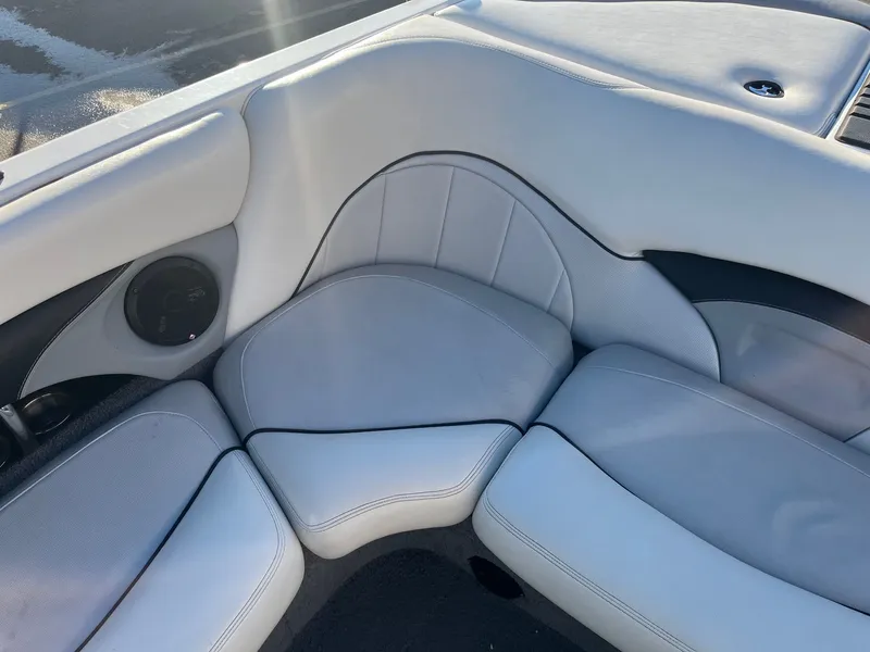 Slide: The Image of Malibu Sunscape 23 LSV 2008 - 20