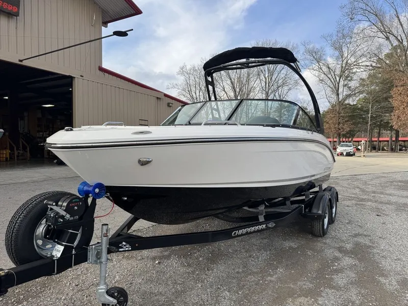 Slide: The Image of Chaparral 21 SSi 2026 - 2