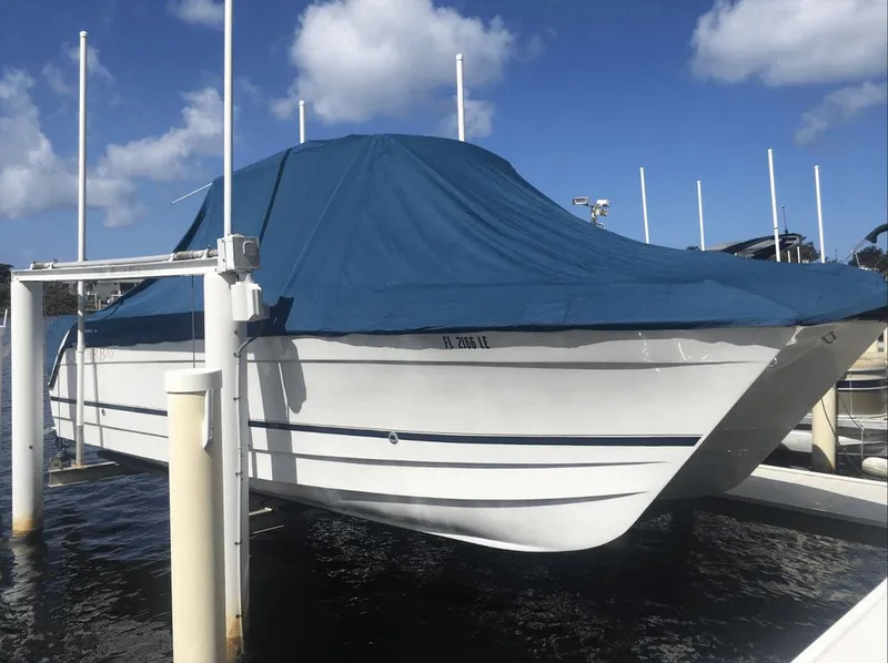 Slide: The Image of Glacier Bay 260 Canyon Runner 2000 - 4