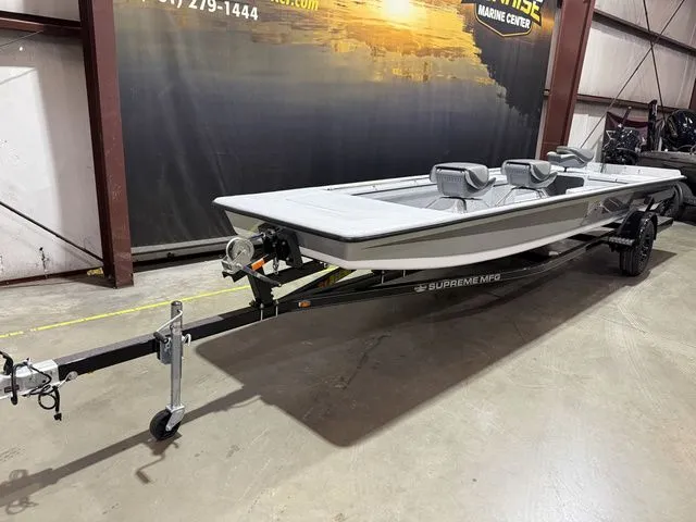 Slide: The Image of Supreme S52 W/Tohatsu 40 Jet 2026 - 2