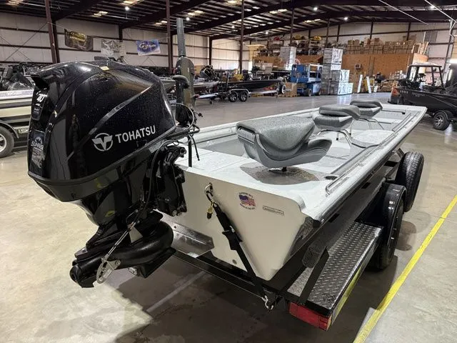 Slide: The Image of Supreme S52 W/Tohatsu 40 Jet 2026 - 4