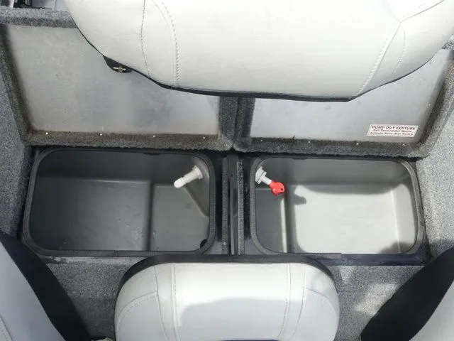 Slide: The Image of Tracker Pro Team™ 195 TXW 40th Anniversary Edition 2018 - 23