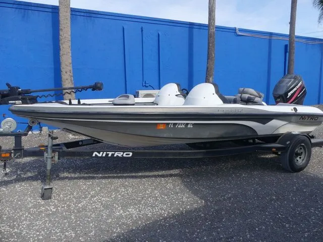 Slide: The Image of Nitro NX882 2002 - 7