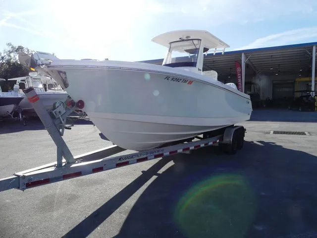 The Image of Edgewater 262CC 2023 - 1