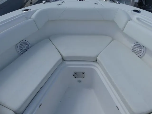 Slide: The Image of Edgewater 262CC 2023 - 19