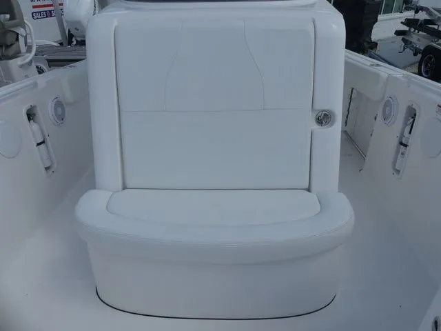 Slide: The Image of Edgewater 262CC 2023 - 23