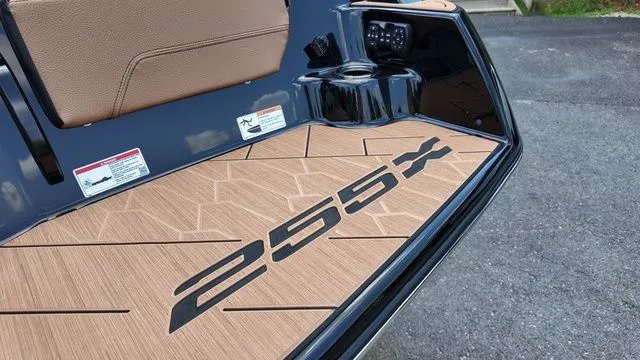 Slide: The Image of Yamaha 255XD 2026 - 12