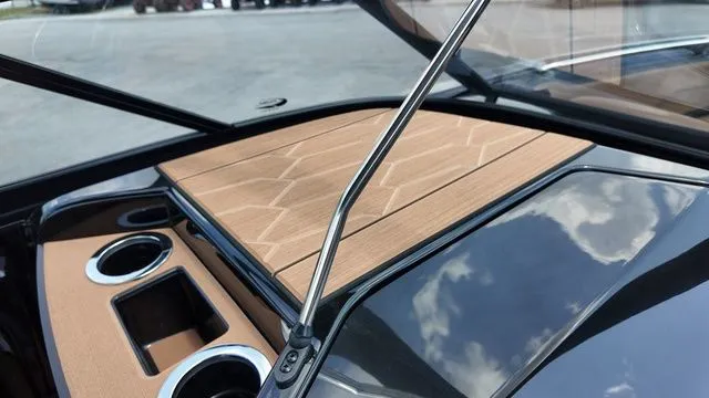 Slide: The Image of Yamaha 255XD 2026 - 27