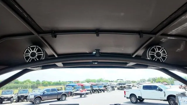 Slide: The Image of Yamaha 255XD 2026 - 36