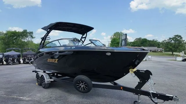 Slide: The Image of Yamaha 255XD 2026 - 7