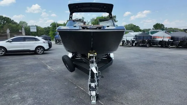 Slide: The Image of Yamaha 255XD 2026 - 8