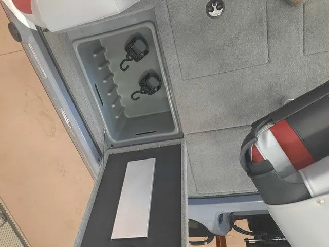 Slide: The Image of Nitro Z19 2025 - 15