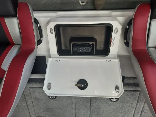 Slide: The Image of Nitro Z19 2025 - 18