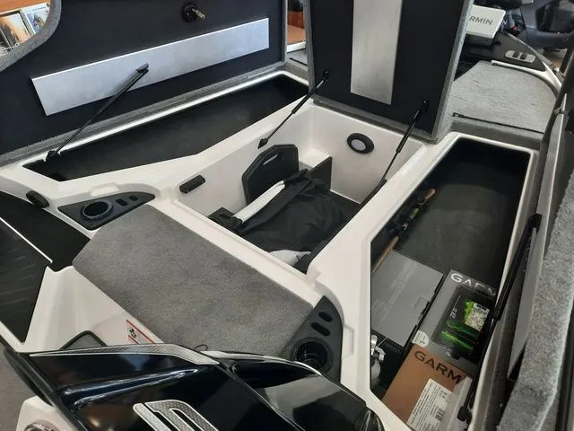 Slide: The Image of Nitro Z19 2025 - 29