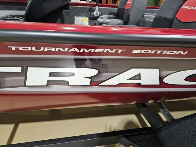 Slide: The Image of Tracker Pro Team 190 2025 - 28