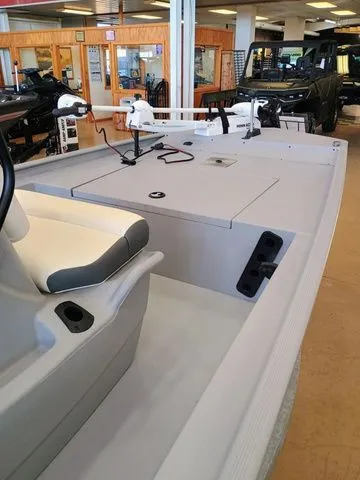 Slide: The Image of Tracker CLASSIC CC 2026 - 10