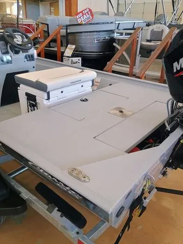 Slide: The Image of Tracker CLASSIC CC 2026 - 13