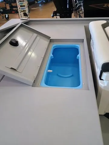 Slide: The Image of Tracker CLASSIC CC 2026 - 9