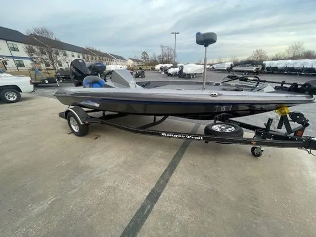 The Image of Ranger Z185 2025 - 1