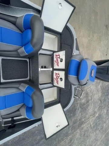 Slide: The Image of Ranger Z185 2025 - 10