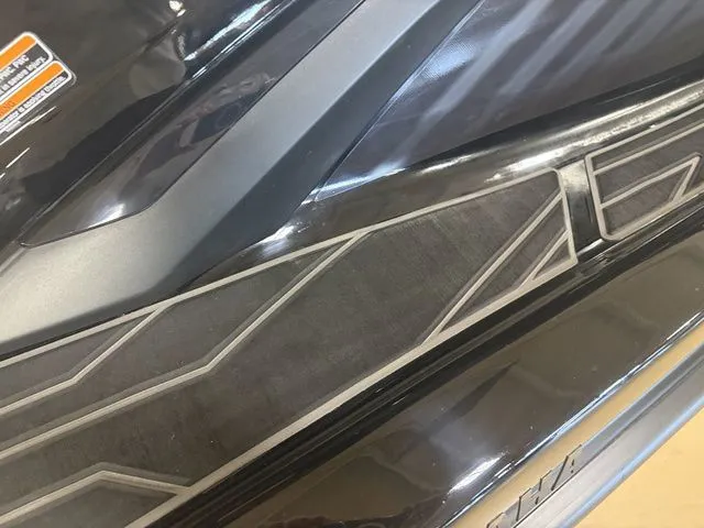 Slide: The Image of Yamaha FX Cruiser SVHO 2025 - 16