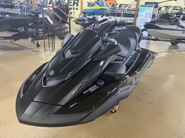 Slide: The Image of Yamaha FX Cruiser SVHO 2025 - 27