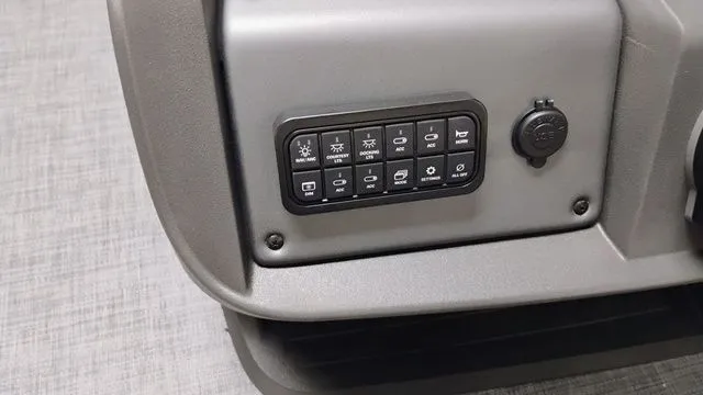 Slide: The Image of Sun Tracker PB 20 2026 - 18