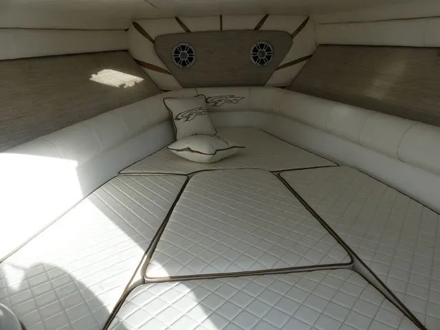 Slide: The Image of Glasstream 328 SCX 2018 - 11