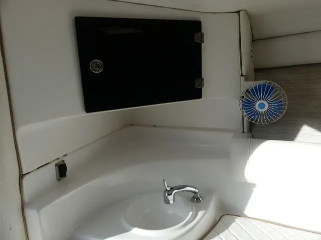 Slide: The Image of Glasstream 328 SCX 2018 - 12