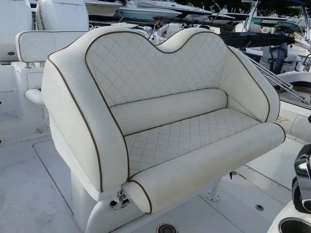 Slide: The Image of Glasstream 328 SCX 2018 - 7