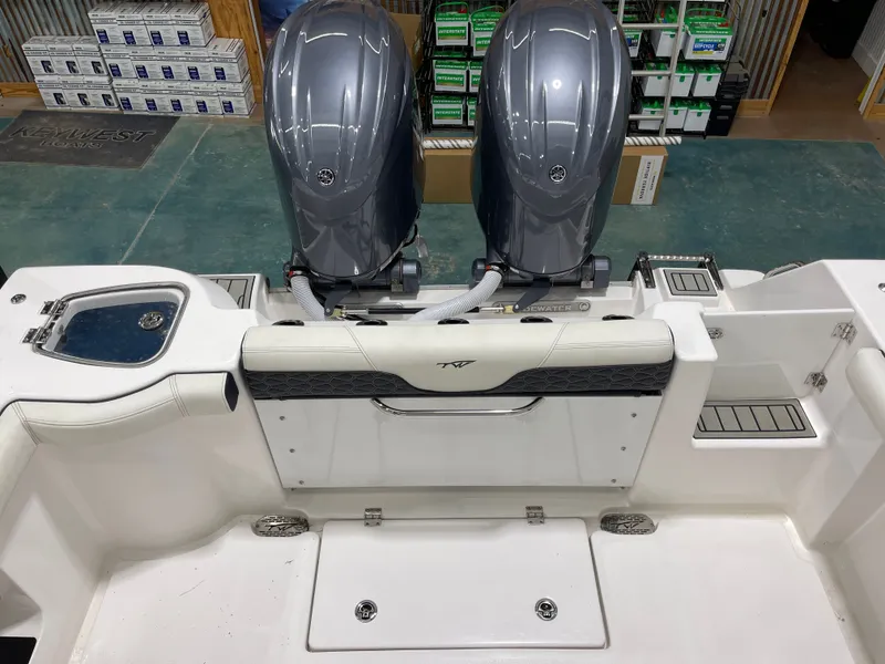 Slide: The Image of Tidewater 256 CC Adventure 2025 - 15