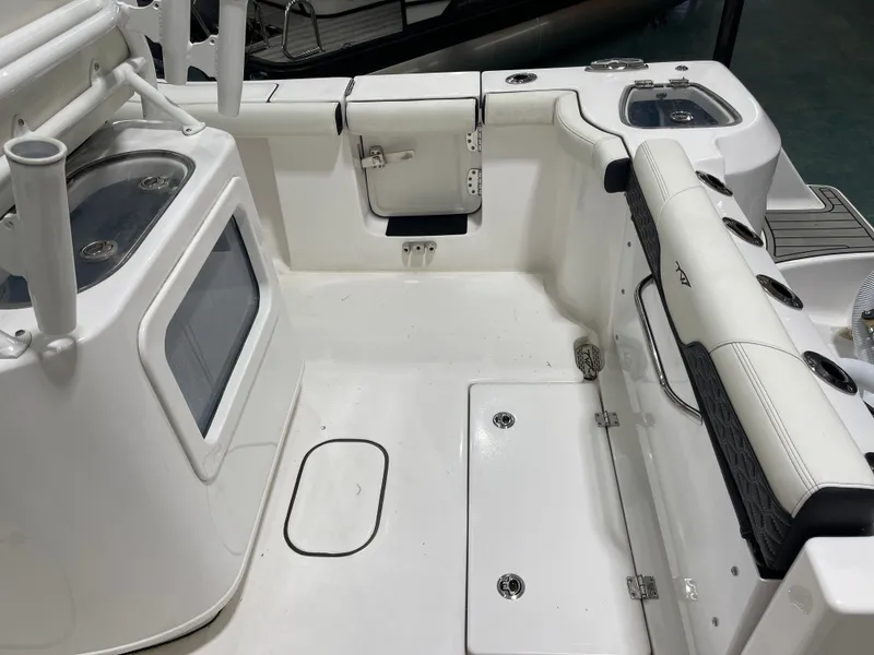 Slide: The Image of Tidewater 256 CC Adventure 2025 - 18