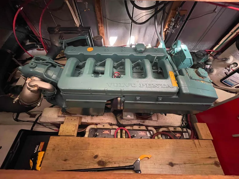 Slide: The Image of Interior view of a 1986 Kha Shing Spindrift yacht in harbor. - 43