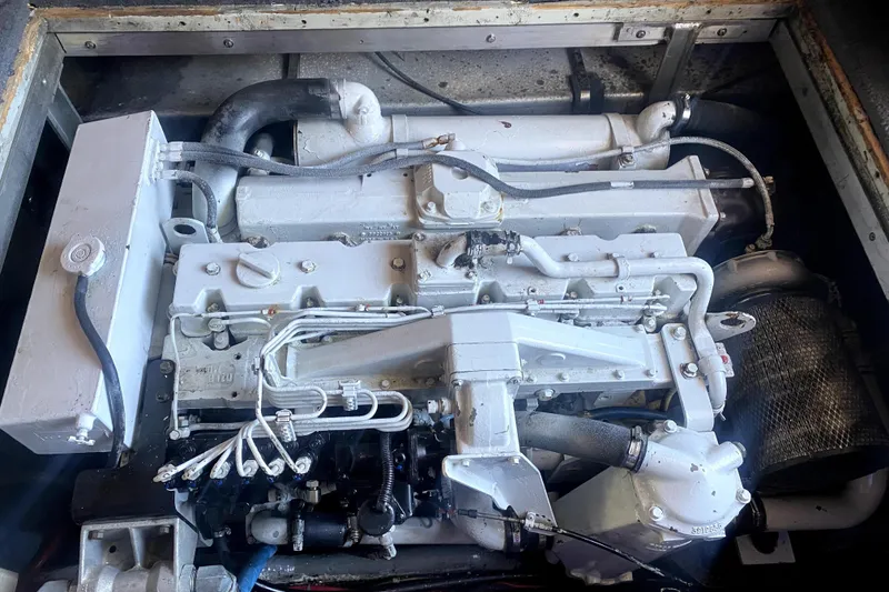 Slide: The Image of Engine of a 1991 Pacemaker 37 Sportfisherman boat. - 20