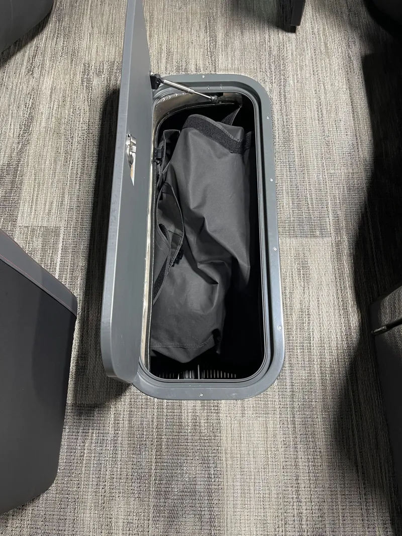 Slide: The Image of Godfrey MC235SBC 2026 - 12