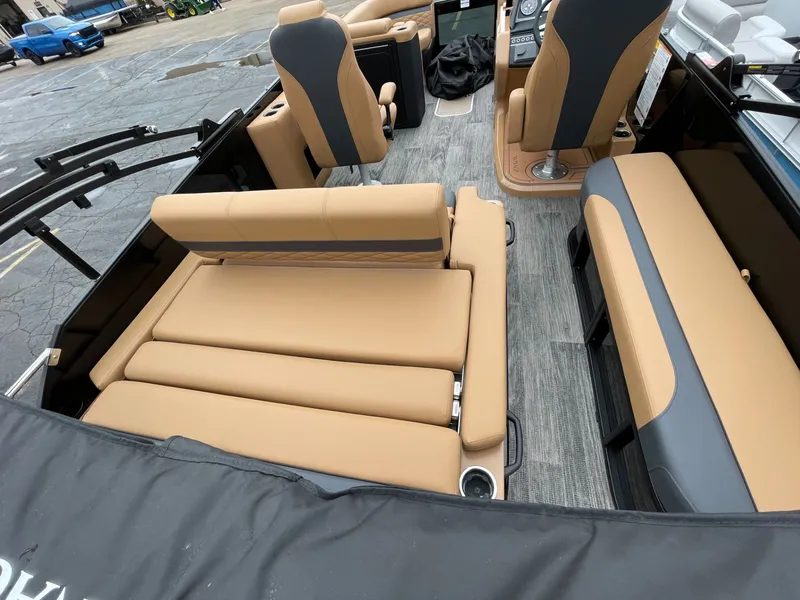 Slide: The Image of Godfrey MC235SFLC 2026 - 10