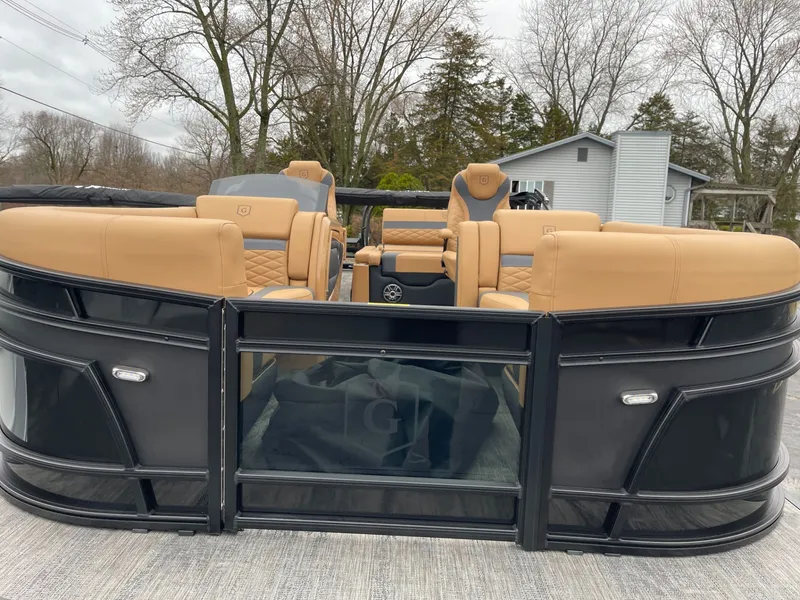 Slide: The Image of Godfrey MC235SFLC 2026 - 4