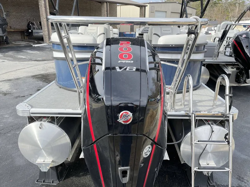 Slide: The Image of Crest Platinum 220 SLC 2024 - 10