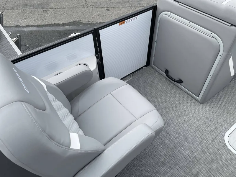 Slide: The Image of Crest Platinum 220 SLRC 2024 - 9