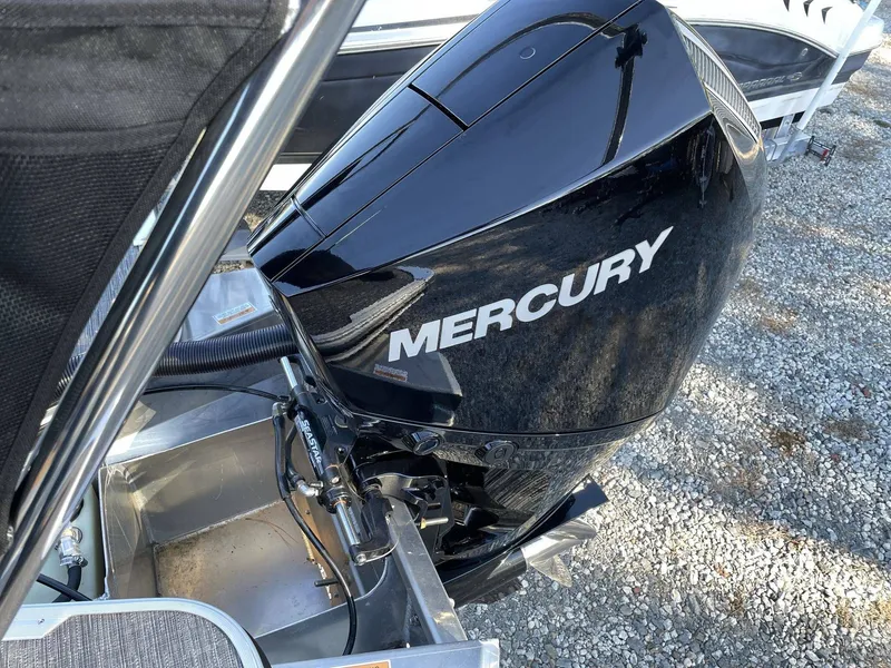 Slide: The Image of Crest Classic 220 SLSC 2025 - 11